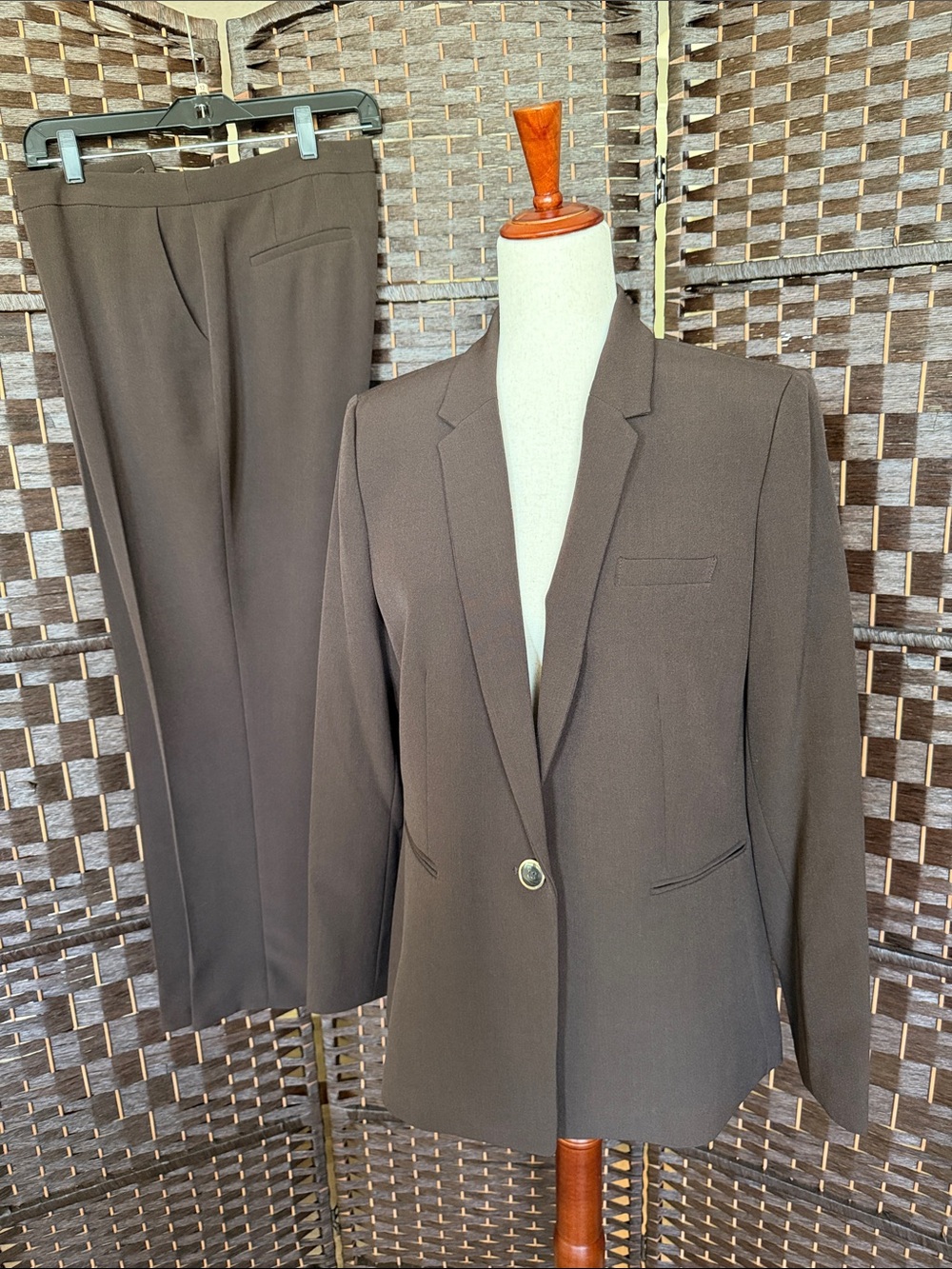 Preston & York Women's Chocolate Brown Single-Button Blazer and Pants Set